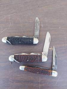 lot 6140 image: 3 pocket knives