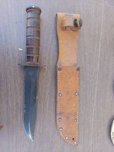 lot 6146 image: Knife with Sheath