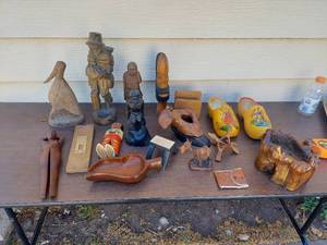 lot 6175 image: wooden items