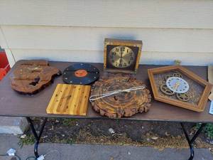 lot 6181 image: Clocks