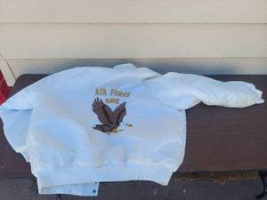 lot 6182 image: Air Force One Jacket