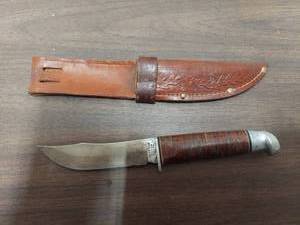 lot 6212 image: knife with sheath