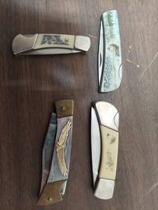 lot 6230 image: 4 pocket knives