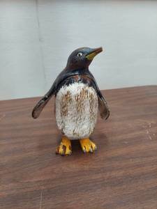 lot 6241 image: Cast Iron Penguin Bank