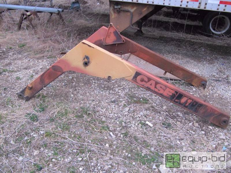 lot 2055 image: Set of Lift Arms for 1845C Case loa...