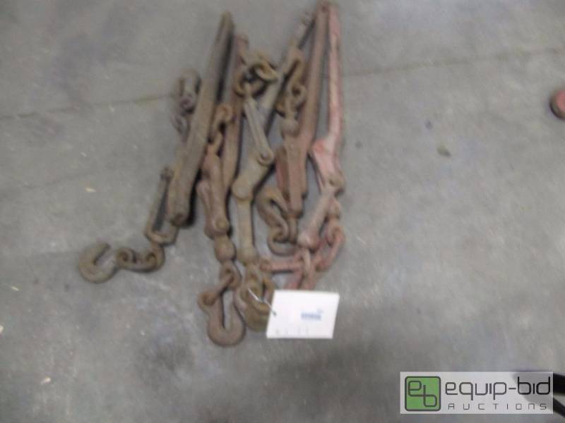 lot 2060 image: 5 Chain Snap Binders