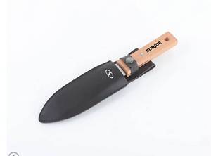 lot 2258 image: Sun Joe 7.25 Hori Hori Knife with Sheath