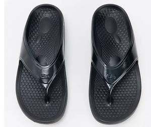 lot 2272 image: Spenco Mens Orthotic Thong Sandals - Fusion Fade size 13D