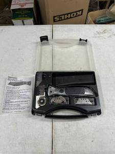 lot 1023 image: Craftsman multi cutting kit