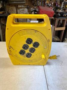 lot 1038 image: Portable power cord reel