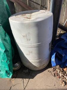 lot 2004 image: 50 gallon barrel