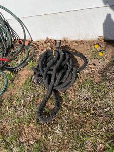 lot 2014 image: Expandable garden hose