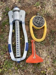 lot 2022 image: Garden sprinklers