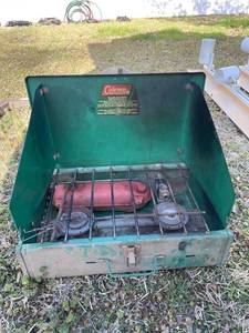 lot 2033 image: Coleman camping stove