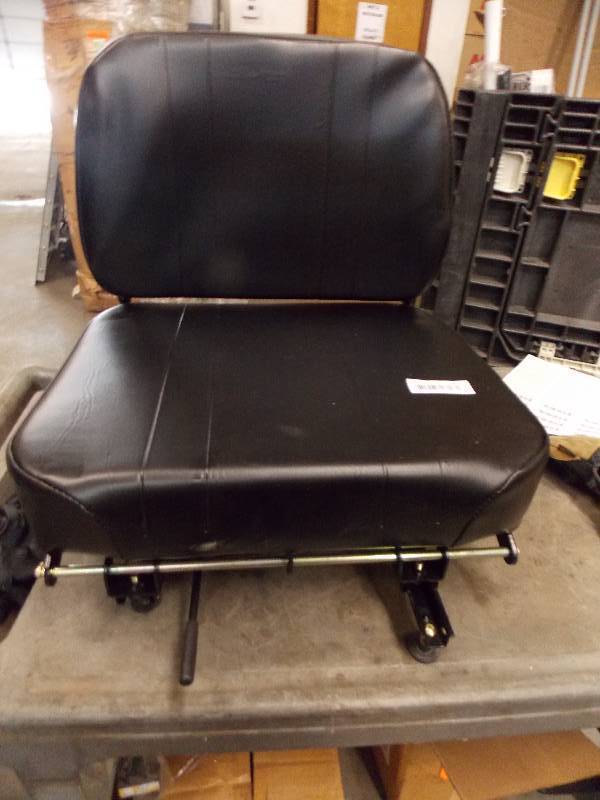 lot 417 image: Large Equipment Seat