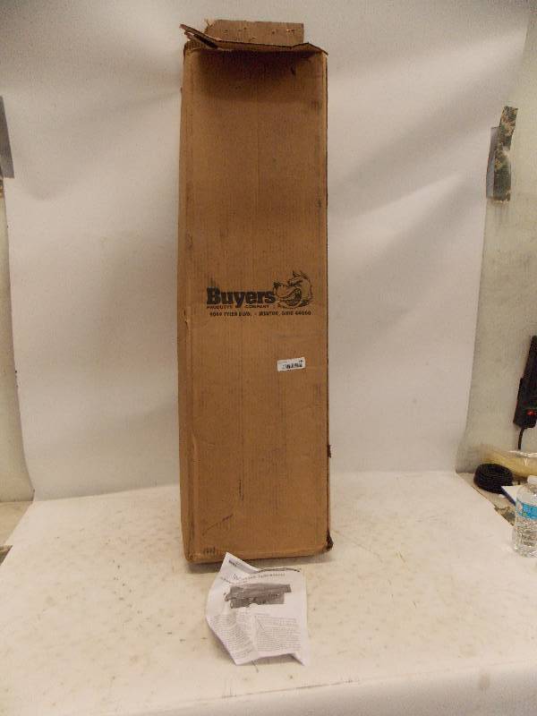 lot 464 image: Dump Tarp Kit