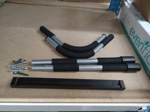 lot 2784 image: Iron Gym Pull-Up Bar - Total Upper Body Workout Bar for Doorway, Adjustable Width Locking, No Screws Portable Door Frame Horizontal Chin-up Bar, Fitness Exercise