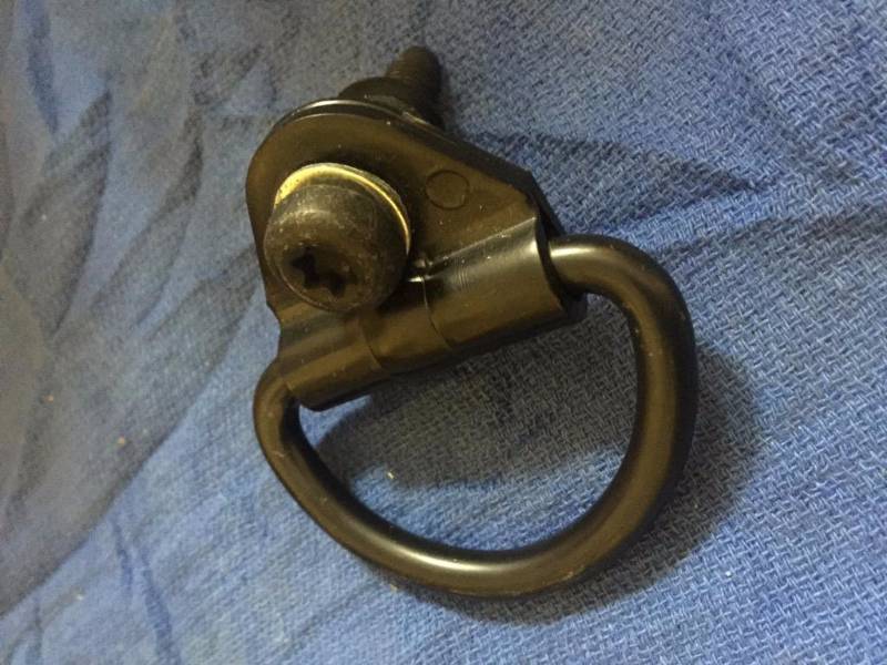 lot 39 image: Set of 10 D hooks as pictured...