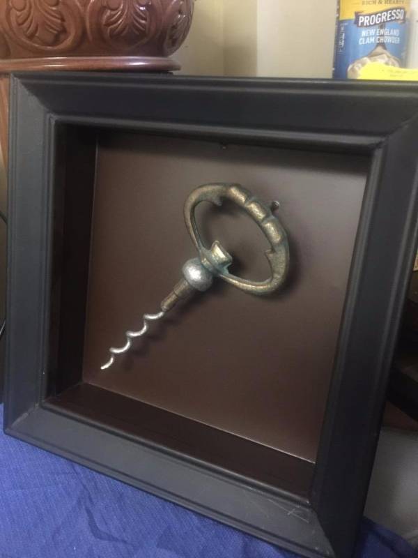 lot 54 image: Really nice bar Decour piece metal iron shado...