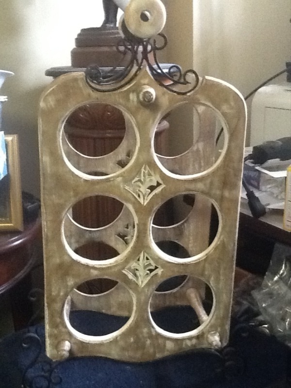 lot 7576 image: Very nice counter top wine rack