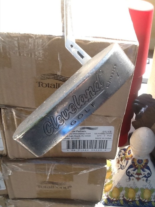 lot 7699 image: Golf putter