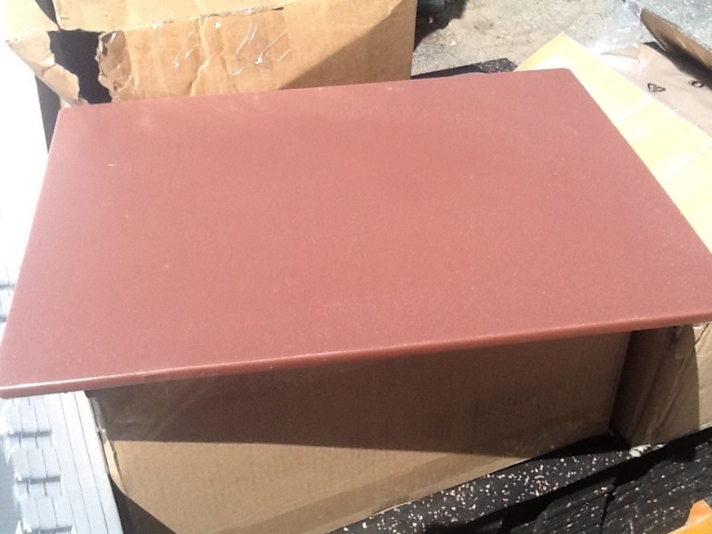 lot 7721 image: New large cutting board