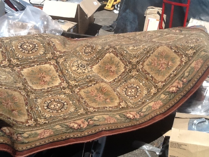 lot 7723 image: 5x 8 Rug