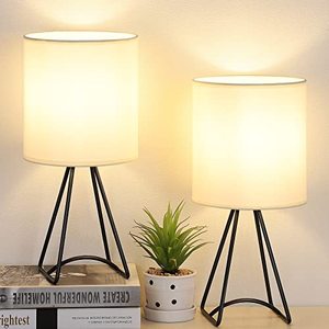 lot 78197 image: FOLKSMATE Bedside Table Lamps Set of 2, Black Metal Table Lamp for Bedroom, Modern Lamp for Nightstand, Simple Side Lamp with Linen Fabric Lampshade for Kids, Bedrooms, Living Room (Bulb not Included)