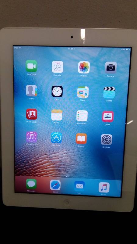 lot 5267 image: Apple iPad