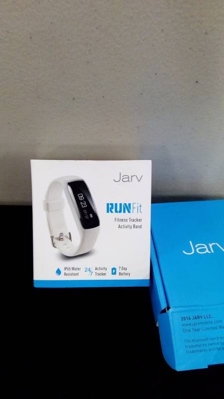 lot 5276 image: Jarv RUNFit Fitness Tracker Activity band