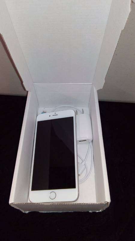 lot 5296 image: UNLOCKED Apple iPhone 6 plus 16GB
