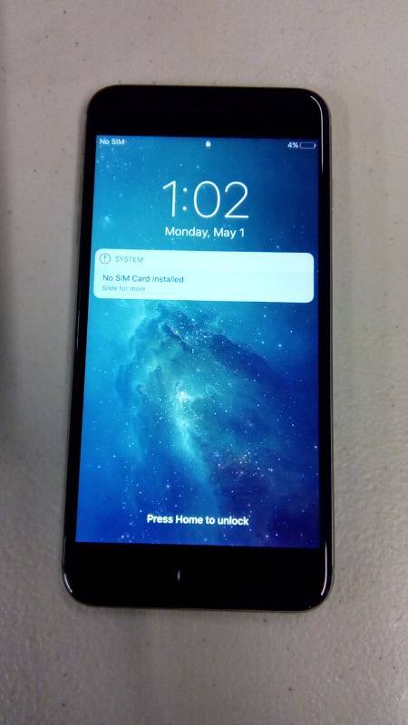 lot 5303 image: Unlocked Apple iPhone 6s plus