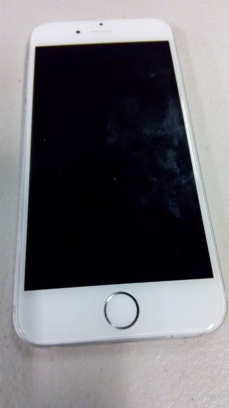 lot 5307 image: Unlocked Apple IPhone 6