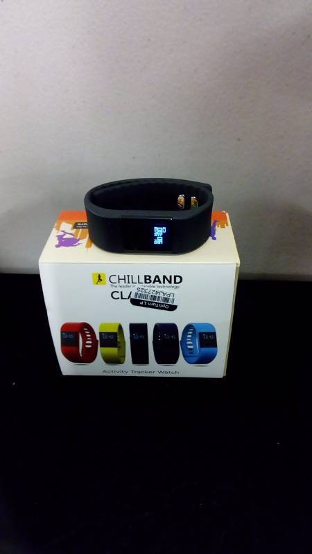 lot 5350 image: CHILLBAND activity tracker watch