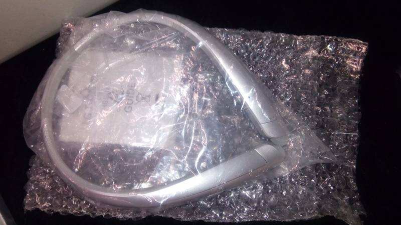 lot 5458 image: LG Bluetooth Headset