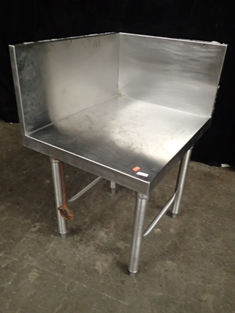 lot 610 image: Corner Prep Table