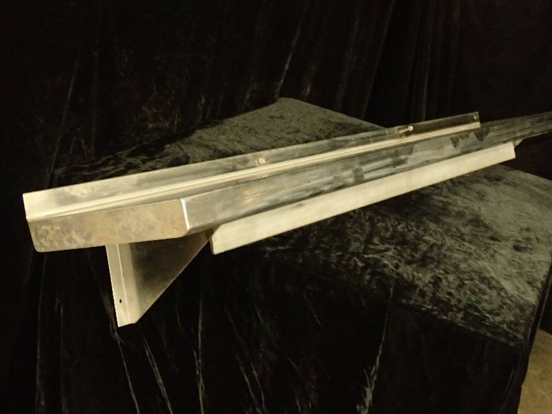 lot 615 image: Stainless Steel Wall Mount Shelf w Pot Rack Rail