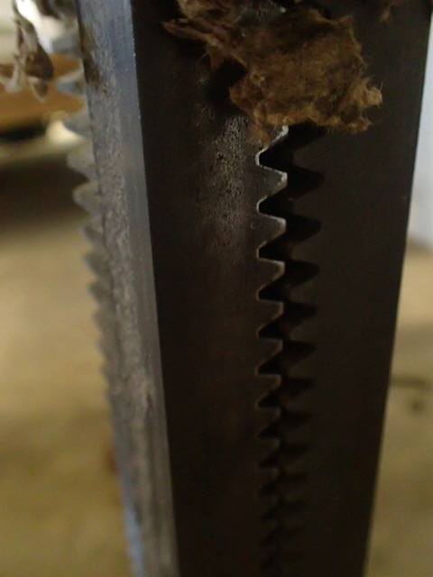 lot 1225 image: 93 Steel Bars