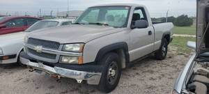 lot 1014 image: 2004 Chevy Silverado 1500 Truck, Silver