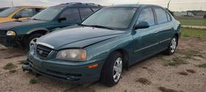 lot 1020 image: 2006 Hyundai Elantra, Green