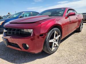 lot 1056 image: 2010 Chevrolet Camaro, Maroon