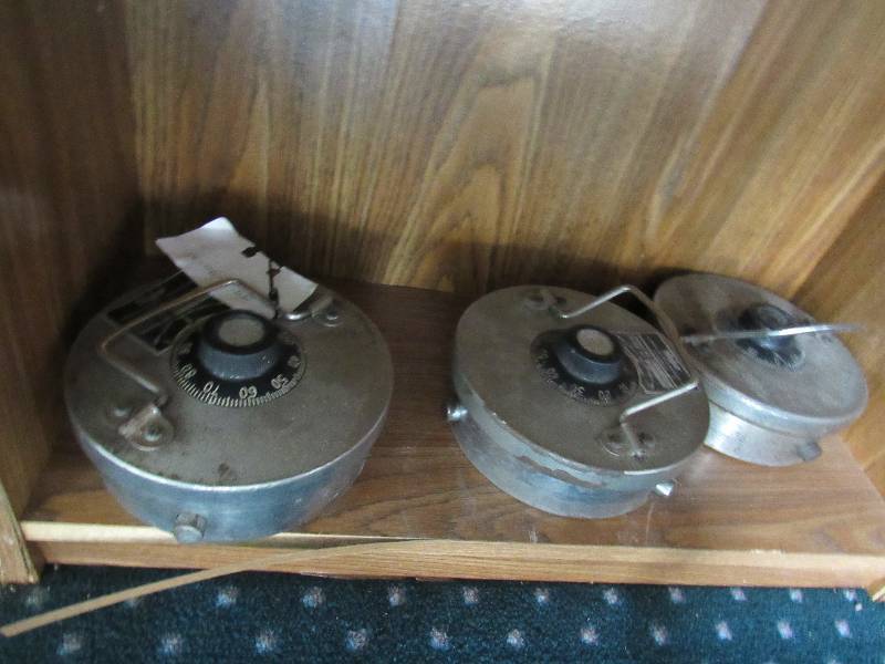 Lot Of 3 Round Floor Safe Doors Pizza Hut Multi Location