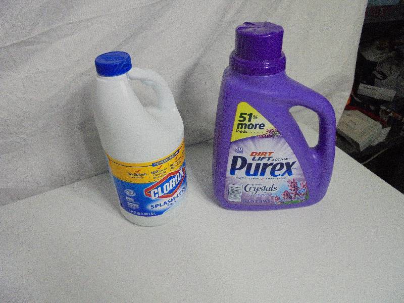 lot 4298 image: Laundry Soap