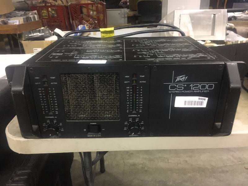 lot 9006 image: USED Peavey CS1200 Amplfier