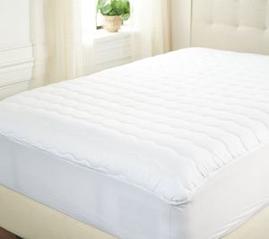 lot 2462 image: Northern Nights Dual Action Waterproof Mattress Protector, FULL Size, NEW