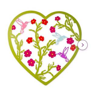 lot 2520 image: Metal Heart Shaped Wall Art, Hummingbird
