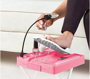 lot 2678 image: Salon Step Deluxe Beauty Footrest with LED Magnifier and Fan