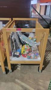 lot 4328 image: Whitney Evacuation Crib W Assorted Toys