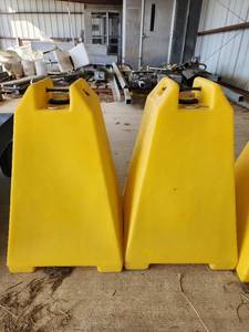 lot 1432 image: Lot of 2 Recreonoics Water Anchors