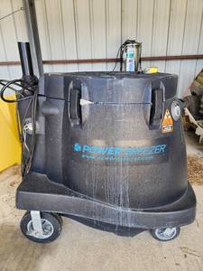 lot 4133 image: Power Breezer Swamp Cooler Model PB10- A-1B